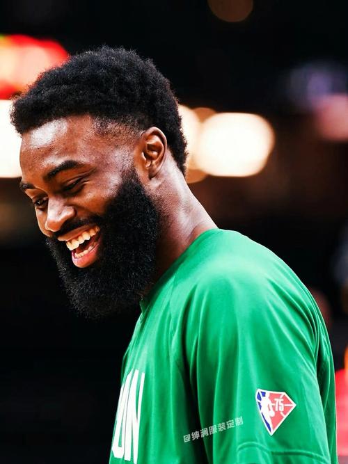 德转本期国家队身价榜：英格兰、法国、西班牙前3，阿根廷第9（德转最新国家队身价排名：英格兰、法国、西班牙包揽前三，阿根廷位列第9）