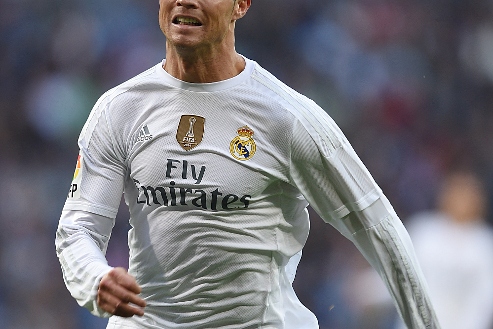 奥运冠军邓亚萍助阵 海南琼海健康乐跑开跑 以奔跑 致母爱（邓亚萍助力海南琼海健康乐跑鸣枪开跑 用奔跑致敬母爱）