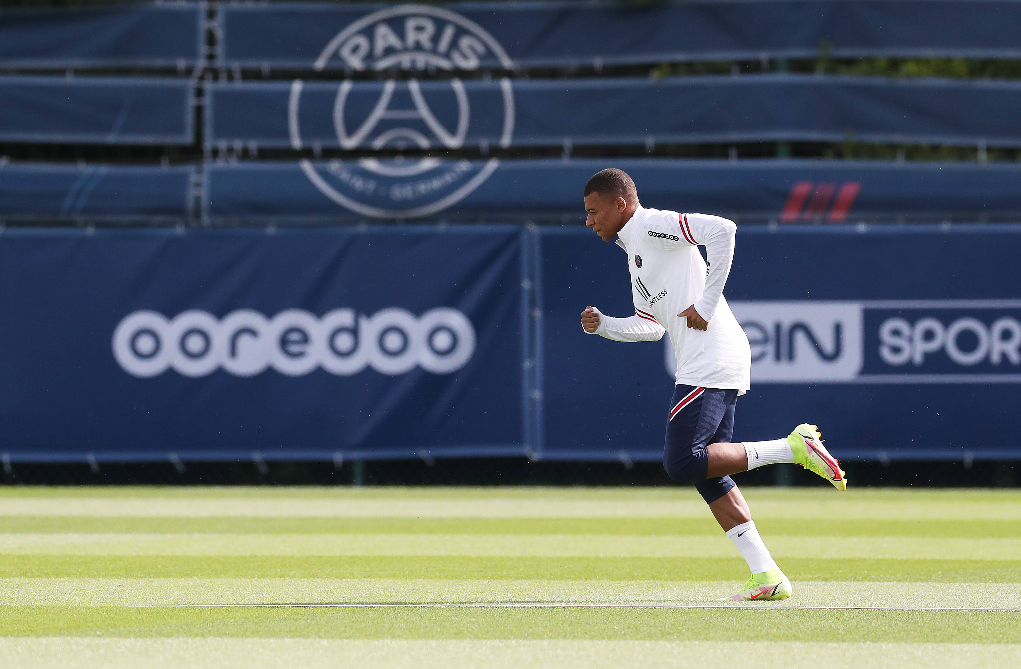 米体：国米仍在关注维罗纳前锋焦瓦内，齐沃对其十分欣赏（米体：国米持续关注维罗纳前锋焦瓦内，齐沃对其赞赏有加）