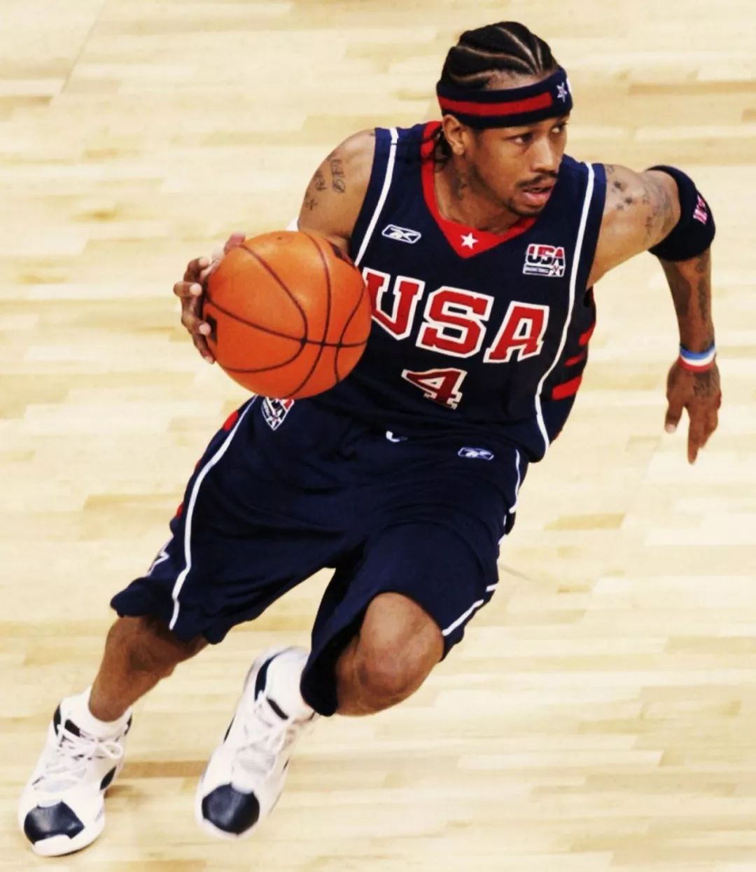 C罗关键进球再次证明自己（C罗以关键进球再度自证）