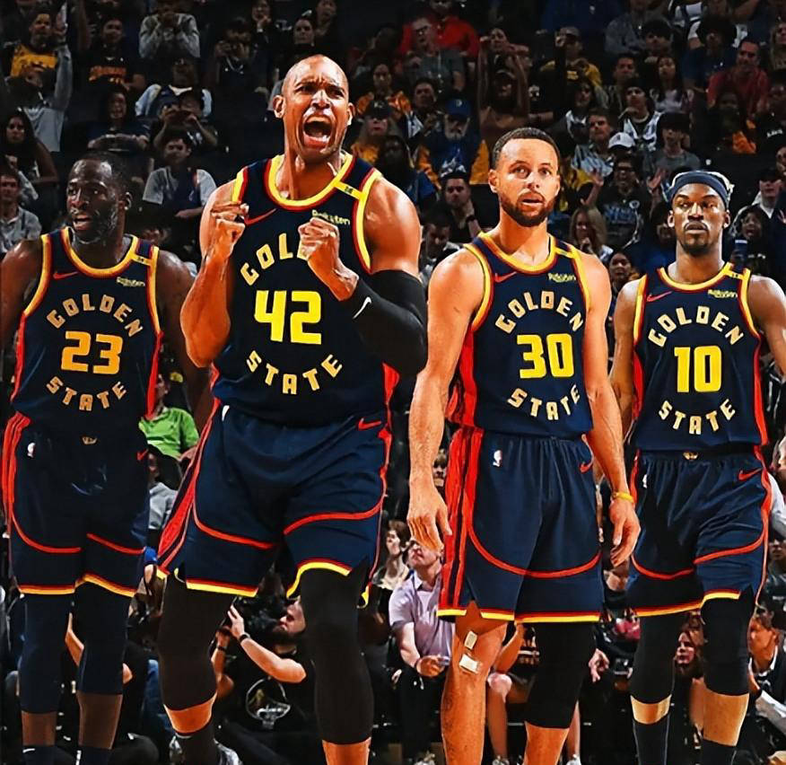 官方：麦克托米奈当选2025意大利足球盛典年度最佳球员（官宣：麦克托米奈荣膺2025意大利足球盛典年度最佳球员）