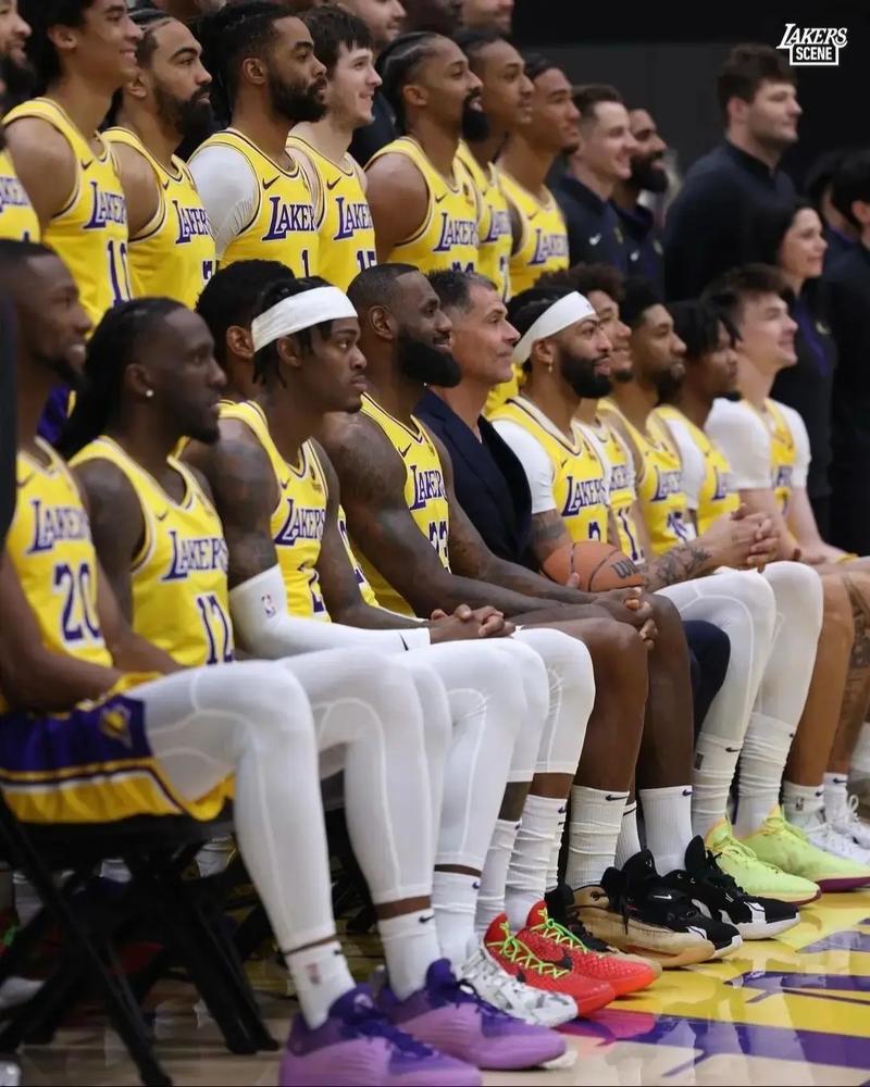 B费：对阵爱尔兰那场比赛我不在，但如果我在也会被批评（B费：缺席对爱尔兰之战，即便出场也难逃批评）